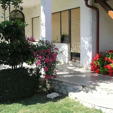 Lucija - Kuca Za Odmor Ražanac