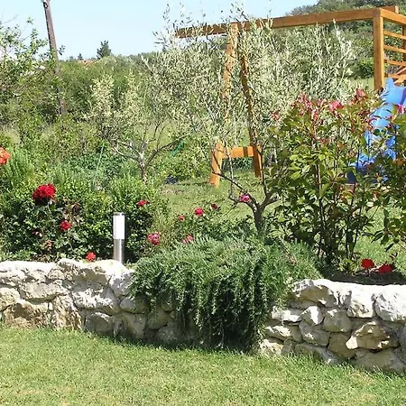 Lucija - Kuca Za Odmor